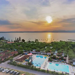 Le Palme & Village Kemp Lazise
